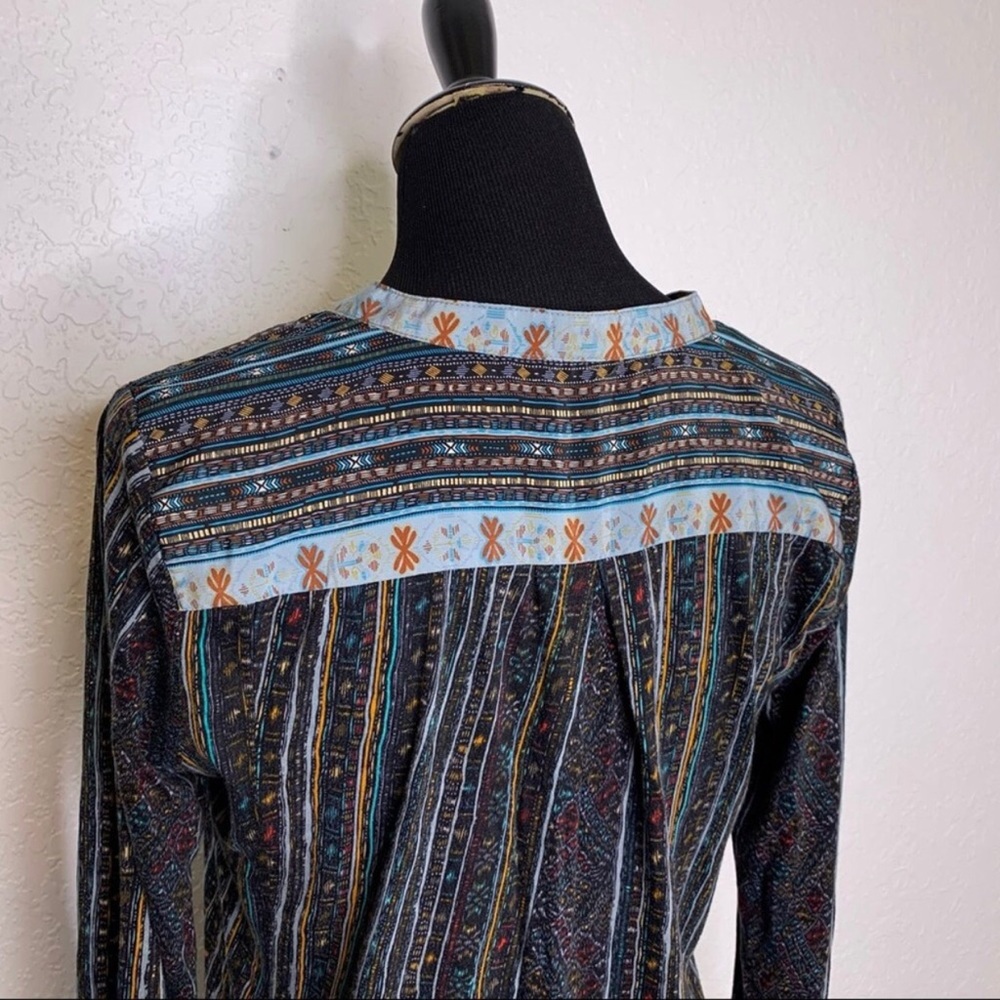 Anthropologie Tiny black blue floral gold sequin neck top size Small - Picture 6 of 8